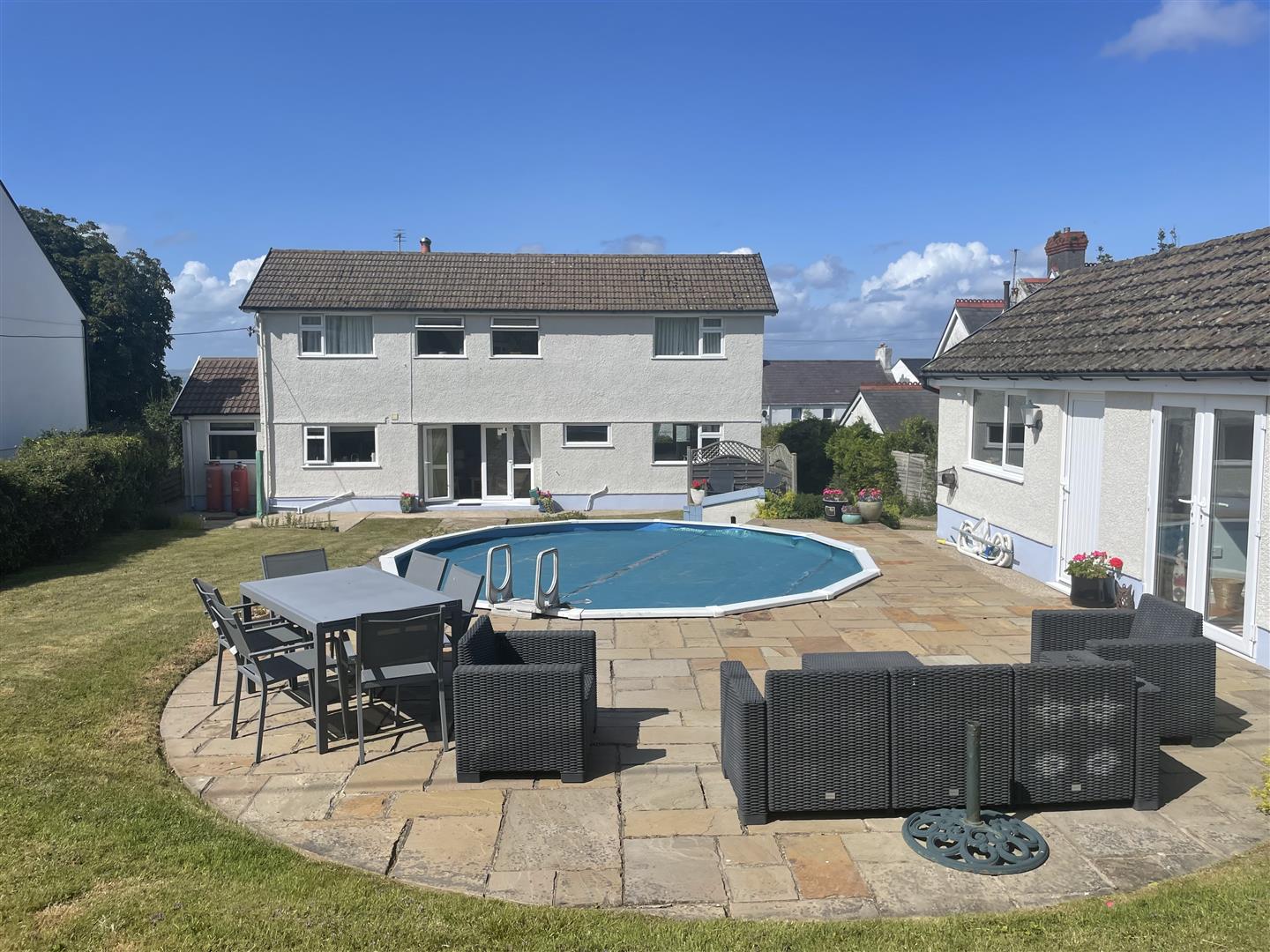 Llanmadoc, Gower, Swansea, SA3 1DE